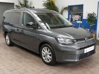 USED 2022 22 VOLKSWAGEN CADDY MAXI 2.0 TDI Life MPV 5dr Diesel Manual Euro 6 (s/s) (102 ps) 7 SEAT CARPLAY AIR CON CRUISE CONTROL PARKING SENSORS 1 OWNER SERVICE HISTORY WARRANTY