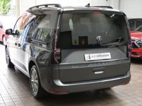USED 2022 22 VOLKSWAGEN CADDY MAXI 2.0 TDI Life MPV 5dr Diesel Manual Euro 6 (s/s) (102 ps) 7 SEAT CARPLAY AIR CON CRUISE CONTROL PARKING SENSORS 1 OWNER SERVICE HISTORY WARRANTY
