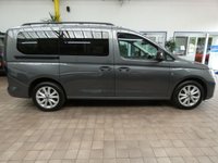 USED 2022 22 VOLKSWAGEN CADDY MAXI 2.0 TDI Life MPV 5dr Diesel Manual Euro 6 (s/s) (102 ps) 7 SEAT CARPLAY AIR CON CRUISE CONTROL PARKING SENSORS 1 OWNER SERVICE HISTORY WARRANTY