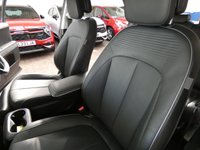 USED 2023 73 HYUNDAI IONIQ 5 77kWh Ultimate Hatchback 5dr Electric Auto (228 ps) SAT NAV LEATHER INTERIOR HEATED VENTILATED SEATS HEATED STEERING WHEEL PARKING CAMERA CRUISE CONTROL PARKING SENSORS 1 OWNER SERVICE HISTORY WARRANTY