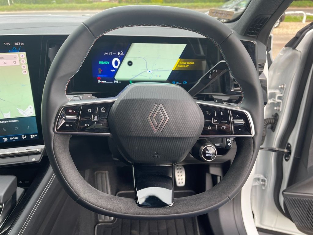USED 2024 74 RENAULT AUSTRAL 1.2 E-TECH techno esprit Alpine SUV 5dr Petrol Hybrid Auto Euro 6 (s/s) (200 ps) 