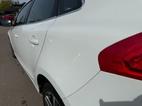 USED 2015 15 VOLVO V40 2.0 D4 R-Design Lux Nav Hatchback 5dr Diesel Manual Euro 6 (s/s) (190 ps) NAV~BLUETOOTH~CRUISE~DAB~PARK SENS