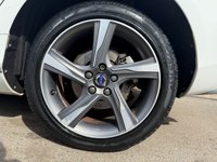 USED 2015 15 VOLVO V40 2.0 D4 R-Design Lux Nav Hatchback 5dr Diesel Manual Euro 6 (s/s) (190 ps) NAV~BLUETOOTH~CRUISE~DAB~PARK SENS