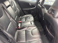 USED 2016 65 VOLVO V40 2.0 D4 R-Design Lux Nav Hatchback 5dr Diesel Manual Euro 6 (s/s) (190 ps) LEATHER, SAT NAV, ALLOYS, RECENT CAMBELT, F.S.H