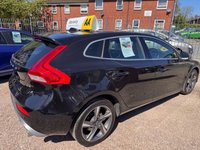USED 2016 65 VOLVO V40 2.0 D4 R-Design Lux Nav Hatchback 5dr Diesel Manual Euro 6 (s/s) (190 ps) LEATHER, SAT NAV, ALLOYS, RECENT CAMBELT, F.S.H