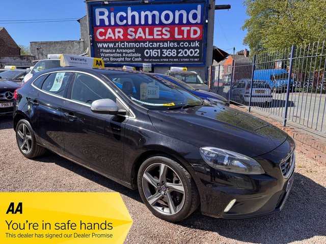View our Volvo V40 2.0 D4 R-Design Lux Nav Hatchback 5dr Diesel Manual Euro 6 (s/s) (190 ps)