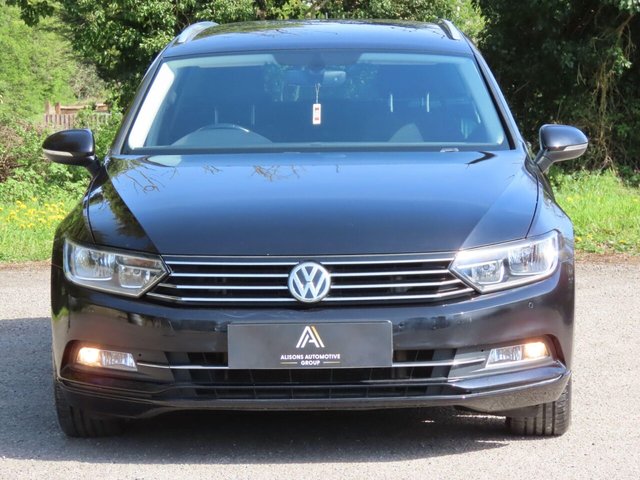 View our VOLKSWAGEN PASSAT