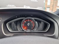 USED 2017 17 VOLVO V40 2.0 D2 R-Design Nav Plus Euro 6 (s/s) 5dr FSHSatNavNewTimingBeltMOT27