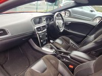 USED 2017 17 VOLVO V40 2.0 D2 R-Design Nav Plus Euro 6 (s/s) 5dr FSHSatNavNewTimingBeltMOT27