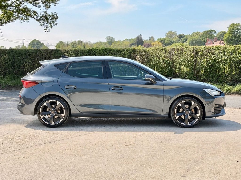 USED 2023 23 CUPRA LEON 1.5 eTSI EVO V1 Hatchback 5dr Petrol Hybrid DSG Euro 6 (s/s) (150 ps) 1 Owner|3 Services|Adp.Cruise|Camera|Apple Car play|Sensors|