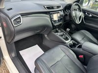USED 2015 15 NISSAN QASHQAI 1.6 dCi Tekna SUV 5dr Diesel Manual 4WD Euro 5 (s/s) (130 ps) GREAT SERVICE HISTORY WITH THIS CAR
