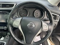 USED 2015 15 NISSAN QASHQAI 1.6 dCi Tekna SUV 5dr Diesel Manual 4WD Euro 5 (s/s) (130 ps) GREAT SERVICE HISTORY WITH THIS CAR