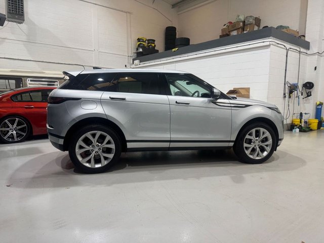 View our LAND ROVER RANGE ROVER EVOQUE