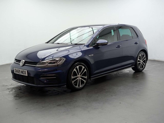 USED 2020 69 VOLKSWAGEN GOLF 2.0 Golf R-Line Edition TDI Semi-Auto 5dr CLICK & COLLECT/ HOME DELIVERY