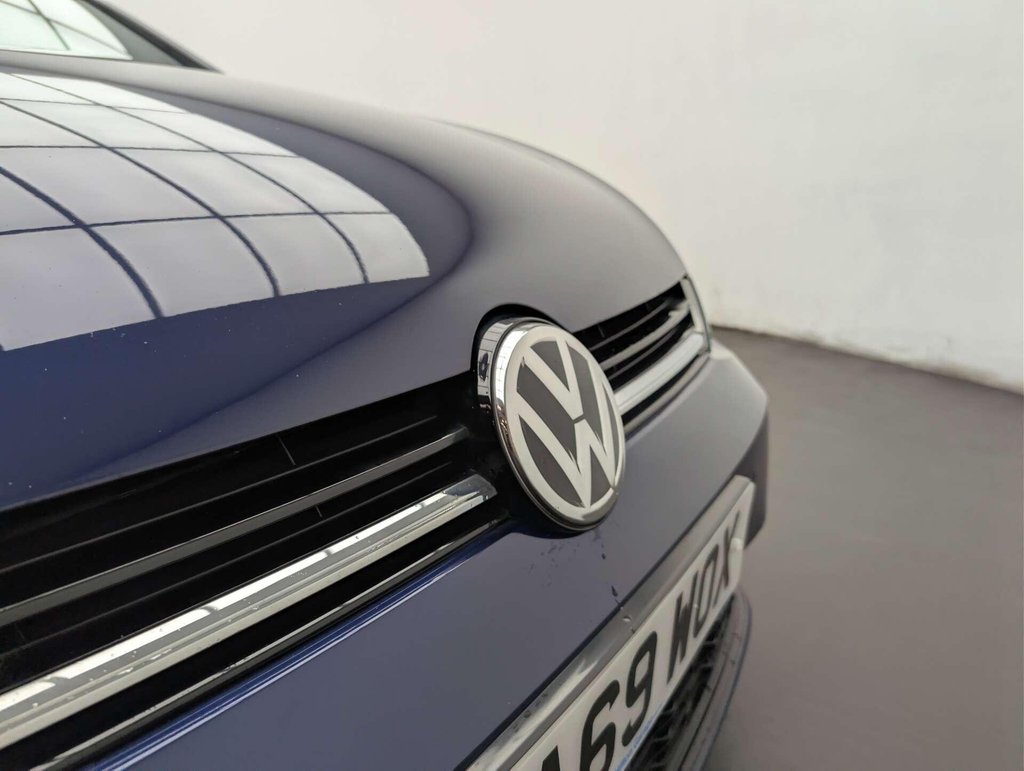 Used 2020 69 VOLKSWAGEN GOLF 2.0 Golf R-Line Edition TDI Semi-Auto 5dr CLICK & COLLECT/ HOME DELIVERY