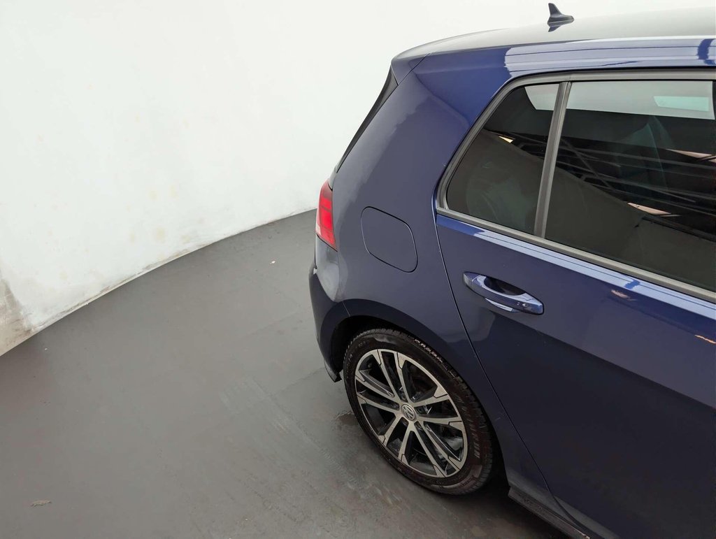 Used 2020 69 VOLKSWAGEN GOLF 2.0 Golf R-Line Edition TDI Semi-Auto 5dr CLICK & COLLECT/ HOME DELIVERY