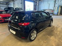 USED 2016 65 RENAULT CLIO 1.5 dCi Dynamique Nav Hatchback 5dr Diesel Manual Euro 6 (s/s) (90 ps) 