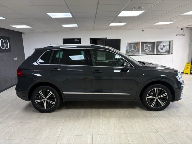 View our VOLKSWAGEN TIGUAN