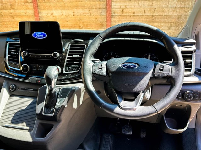 View our FORD TOURNEO CUSTOM