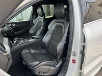 USED 2018 67 VOLVO XC60 2.0 D5 PowerPulse R-Design SUV 5dr Diesel Auto AWD Euro 6 (s/s) (235 ps) - FULL VOLVO S/HISTORY - SAT NAV - HEATED SEATS & STEERING - P/SENSORS - ADAPTIVE CRUISE - 2 OWNERS