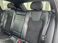 USED 2018 67 VOLVO XC60 2.0 D5 PowerPulse R-Design SUV 5dr Diesel Auto AWD Euro 6 (s/s) (235 ps) - FULL VOLVO S/HISTORY - SAT NAV - HEATED SEATS & STEERING - P/SENSORS - ADAPTIVE CRUISE - 2 OWNERS