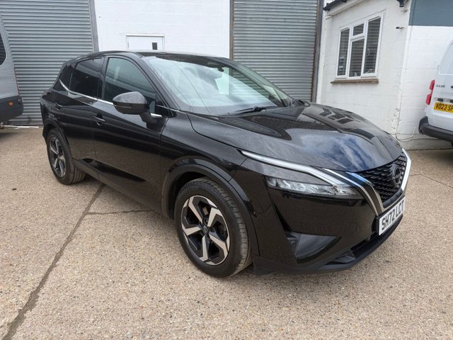 View our NISSAN QASHQAI
