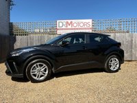 USED 2023 23 TOYOTA C-HR 1.8 VVT-h GPF Icon SUV 5dr Petrol Hybrid CVT Euro 6 (s/s) (122 ps) *** WE OFFER FINANCE ON THIS CAR ***