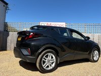 USED 2023 23 TOYOTA C-HR 1.8 VVT-h GPF Icon SUV 5dr Petrol Hybrid CVT Euro 6 (s/s) (122 ps) *** WE OFFER FINANCE ON THIS CAR ***
