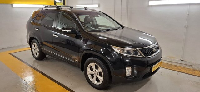 View our KIA SORENTO