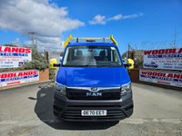 USED 2021 70 MAN TGE 3.140 LWB DROPSIDE LORRY WITH TAIL LIFT ULEZ FREE ZONE 