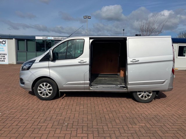 View our FORD TRANSIT CUSTOM