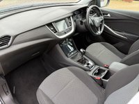 USED 2018 18 VAUXHALL GRANDLAND X 1.6 Turbo D BlueInjection SE SUV 5dr Diesel Manual Euro 6 (s/s) (120 ps) This 2018 Vauxhall Grandland X SE in Jasper Grey has covered 67k miles and comes with a full service history, just serviced in April 2026 with a fresh MOT.  Great spec includes: - Cruise control - Bluetooth - Front & rear parking sensors - Climate control - Smartphone projection (sat nav via your phone) - 17" alloys  It&rsquo;s ULEZ & CAZ compliant, economical to run, and a really practical SUV &mdash; ready to drive away.