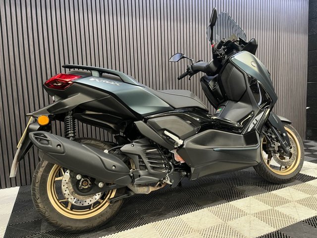 View our YAMAHA XMAX 125