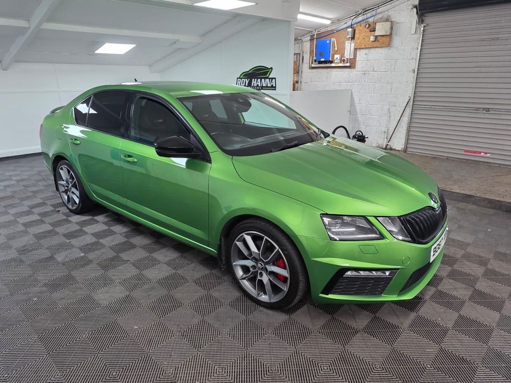 USED 2017 67 SKODA OCTAVIA 2.0 TDI vRS Hatchback 5dr Diesel Manual Euro 6 (s/s) (184 ps) SatNav - Parking Sensors!