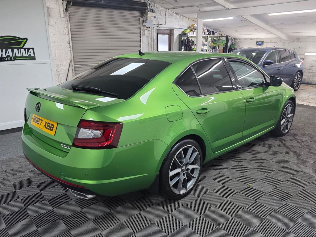 USED 2017 67 SKODA OCTAVIA 2.0 TDI vRS Hatchback 5dr Diesel Manual Euro 6 (s/s) (184 ps) SatNav - Parking Sensors!