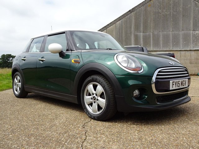 View our MINI COOPER