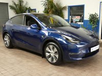 USED 2023 72 TESLA MODEL Y (Dual Motor) Long Range SUV 5dr Electric Auto 4WDE (384 bhp) SUNROOF SAT NAV LEATHER HEATED SEATS CRUISE CONTROL PARKING CAMERA 1 OWNER WARRANTY