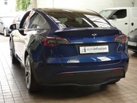 USED 2023 72 TESLA MODEL Y (Dual Motor) Long Range SUV 5dr Electric Auto 4WDE (384 bhp) SUNROOF SAT NAV LEATHER HEATED SEATS CRUISE CONTROL PARKING CAMERA 1 OWNER WARRANTY