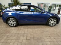 USED 2023 72 TESLA MODEL Y (Dual Motor) Long Range SUV 5dr Electric Auto 4WDE (384 bhp) SUNROOF SAT NAV LEATHER HEATED SEATS CRUISE CONTROL PARKING CAMERA 1 OWNER WARRANTY