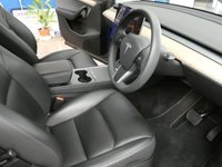 USED 2023 72 TESLA MODEL Y (Dual Motor) Long Range SUV 5dr Electric Auto 4WDE (384 bhp) SUNROOF SAT NAV LEATHER HEATED SEATS CRUISE CONTROL PARKING CAMERA 1 OWNER WARRANTY
