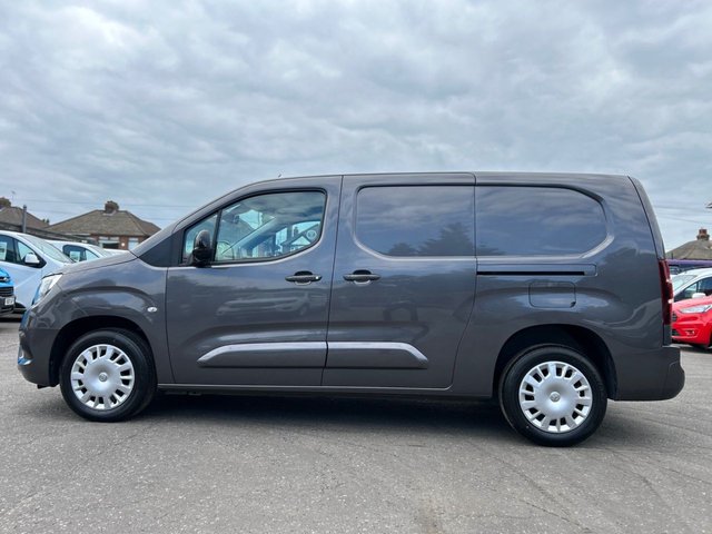 View our VAUXHALL COMBO