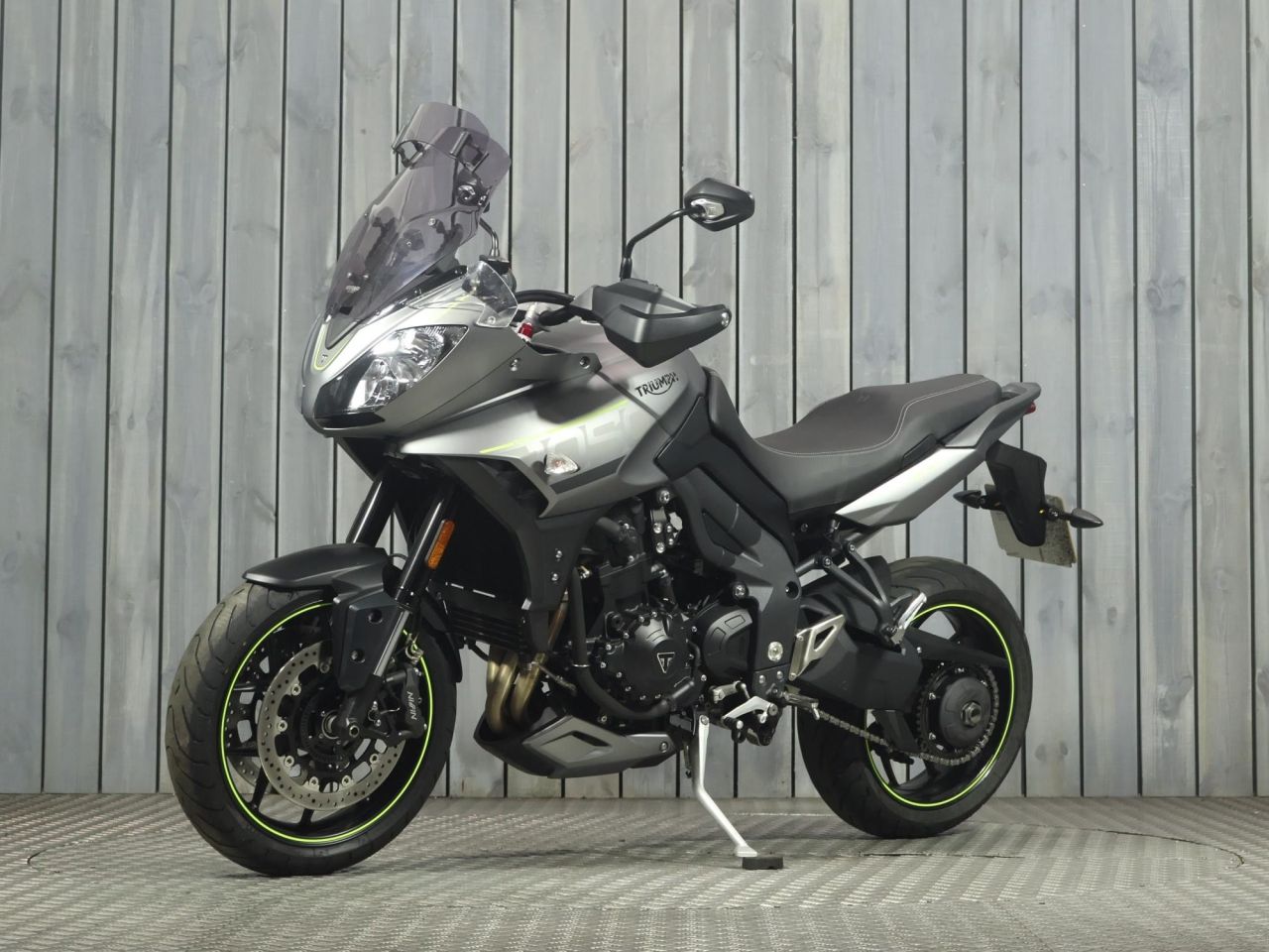 TRIUMPH TIGER 1050