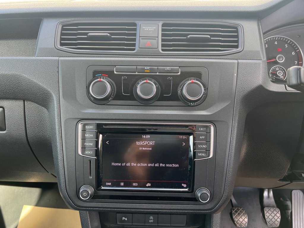 USED 2018 18 VOLKSWAGEN CADDY MAXI 1.0 TSI C20 BlueMotion Tech Startline Panel Van 6dr Petrol Manual LWB Euro 6 (s/s) (102 ps) *BRAND NEW 19" WHEELS & TYRES*