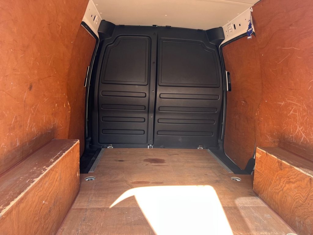 USED 2018 18 VOLKSWAGEN CADDY MAXI 1.0 TSI C20 BlueMotion Tech Startline Panel Van 6dr Petrol Manual LWB Euro 6 (s/s) (102 ps) *BRAND NEW 19" WHEELS & TYRES*