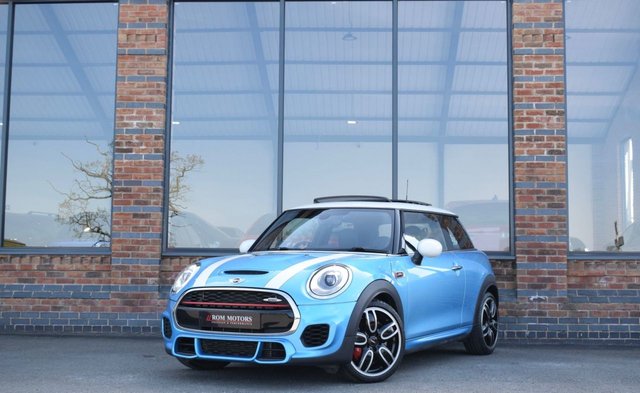 2017 67 MINI Hatch 2.0 John Cooper Works Hatchback 3dr Petrol Auto Euro 6 (s/s) (231 ps)