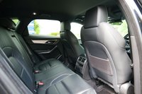 USED 2022 72 JAGUAR F-PACE 2.0 P400e 17.1kWh R-Dynamic S SUV 5dr Petrol Plug-in Hybrid Auto AWD Euro 6 (s/s) (404 ps) SANTORINI BLACK METALLIC PAINTWORK + REAR CAMERA + HEATED SEATS + CARPLAY