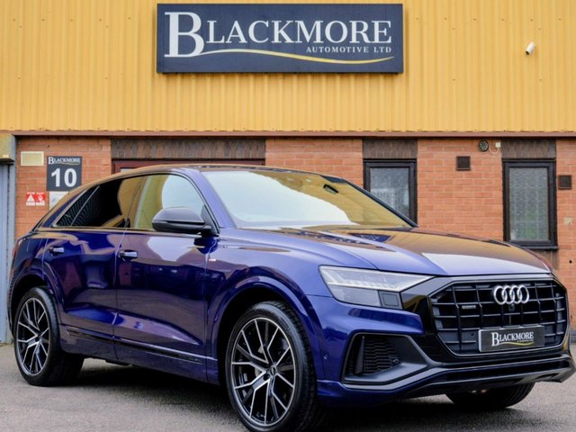 View our AUDI Q8