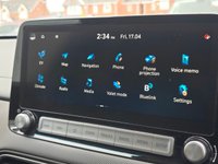 USED 2020 70 HYUNDAI KONA 64kWh Premium SUV 5dr Electric Auto (7kW Charger) (204 ps) 250+ MILE RANGE - CARPLAY