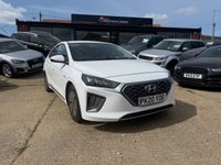 USED 2020 20 HYUNDAI IONIQ 1.6 h-GDi Premium Hatchback 5dr Petrol Hybrid DCT Euro 6 (s/s) (141 ps) WIRELESS PHONE CHARGING PAD