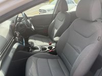 USED 2020 20 HYUNDAI IONIQ 1.6 h-GDi Premium Hatchback 5dr Petrol Hybrid DCT Euro 6 (s/s) (141 ps) WIRELESS PHONE CHARGING PAD